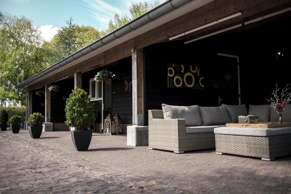 Bed and Breakfast Rheezerstee Екстер'єр фото